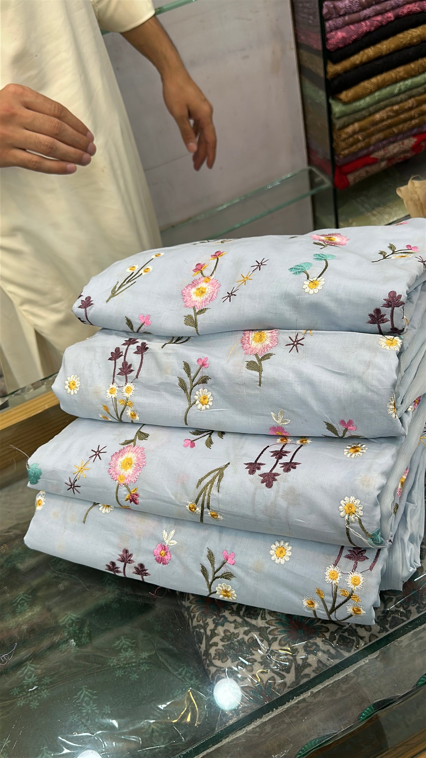Indian boti pure lawn with chiffon dupatta 3pc